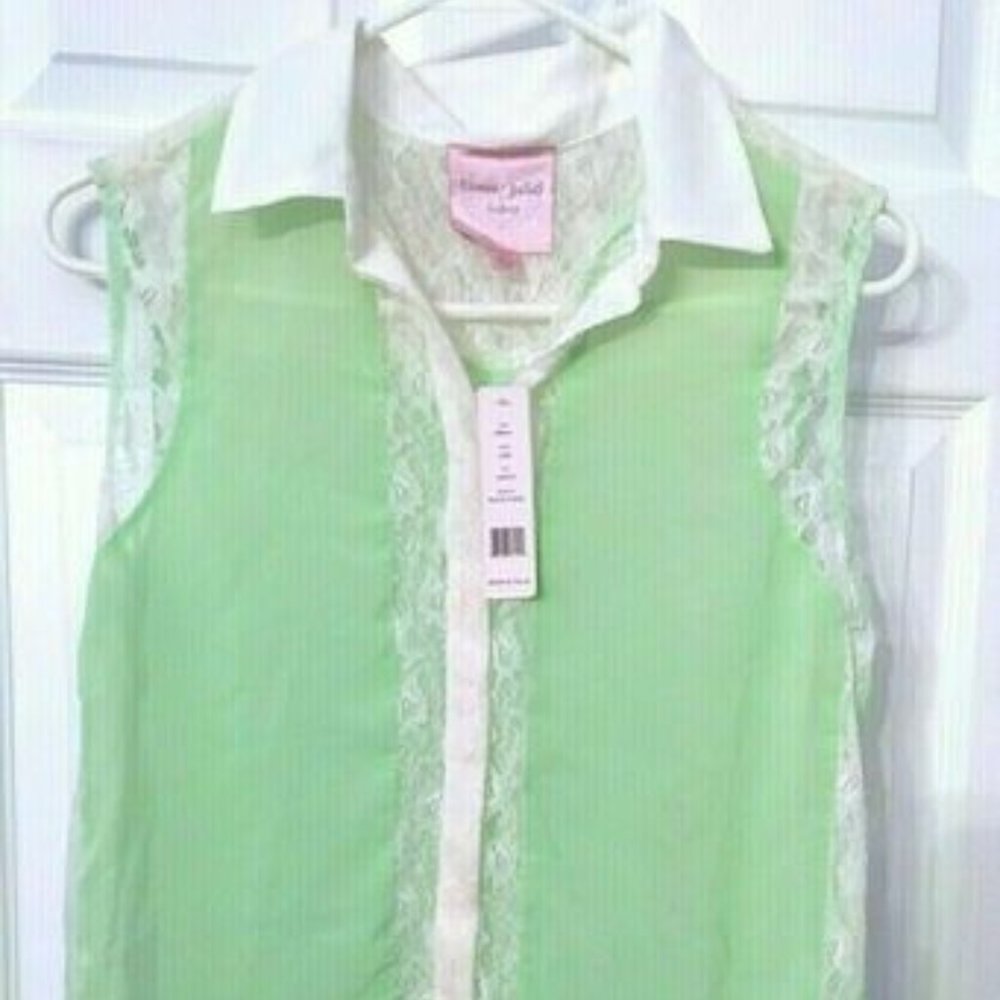 ROMEO & JULIET COUTURE LIME GREEN & WHITE TANK TOP